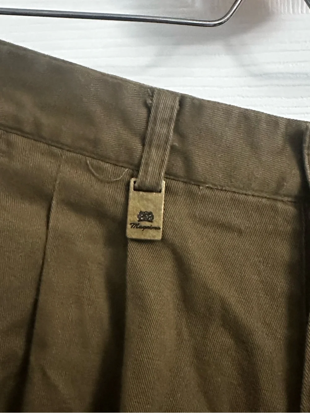 Women’s Olive Green Cargo Shorts - Picture 5 of 10